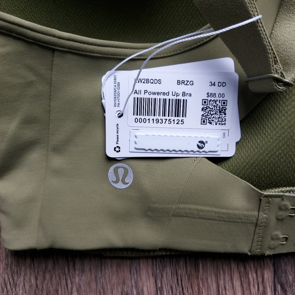 Lululemon All Powered Up Bra - Picture 4 of 6